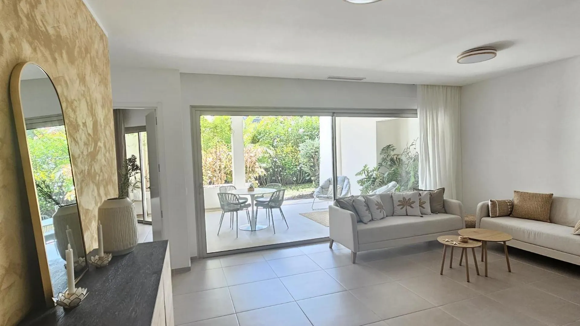 Crystal Luxury Holidays, El Palm Mar In Tenerife South