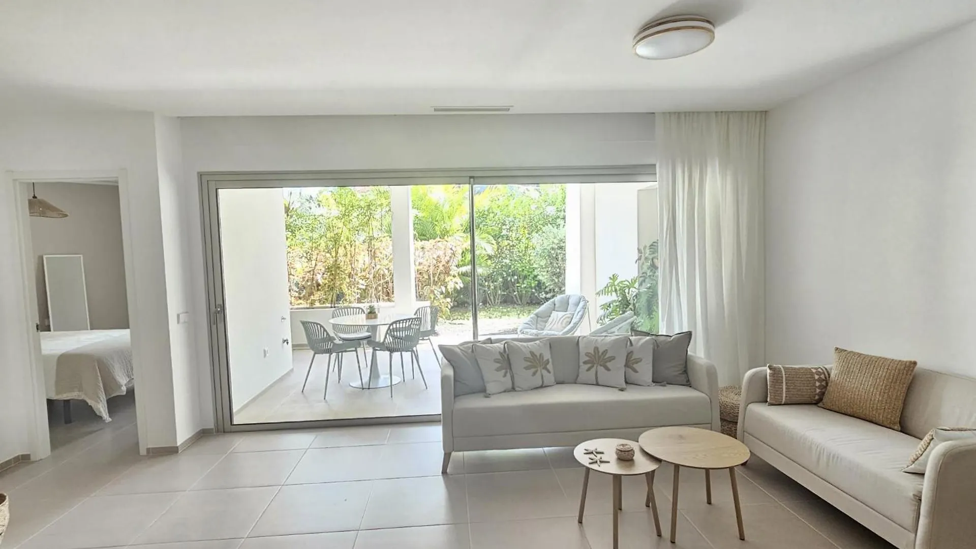 Crystal Luxury Holidays, El Palm Mar In Tenerife South Espanha
