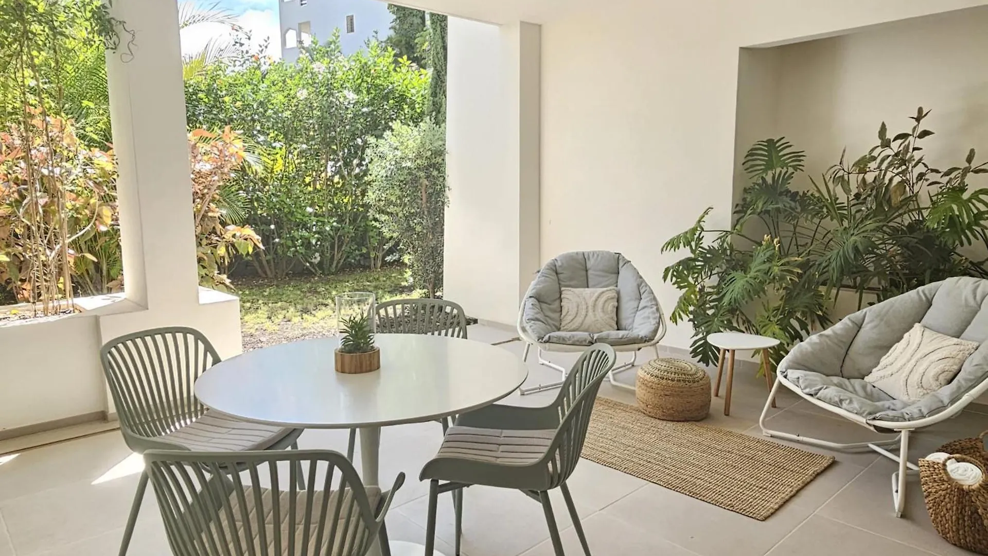 Crystal Luxury Holidays, El Palm Mar In Tenerife South